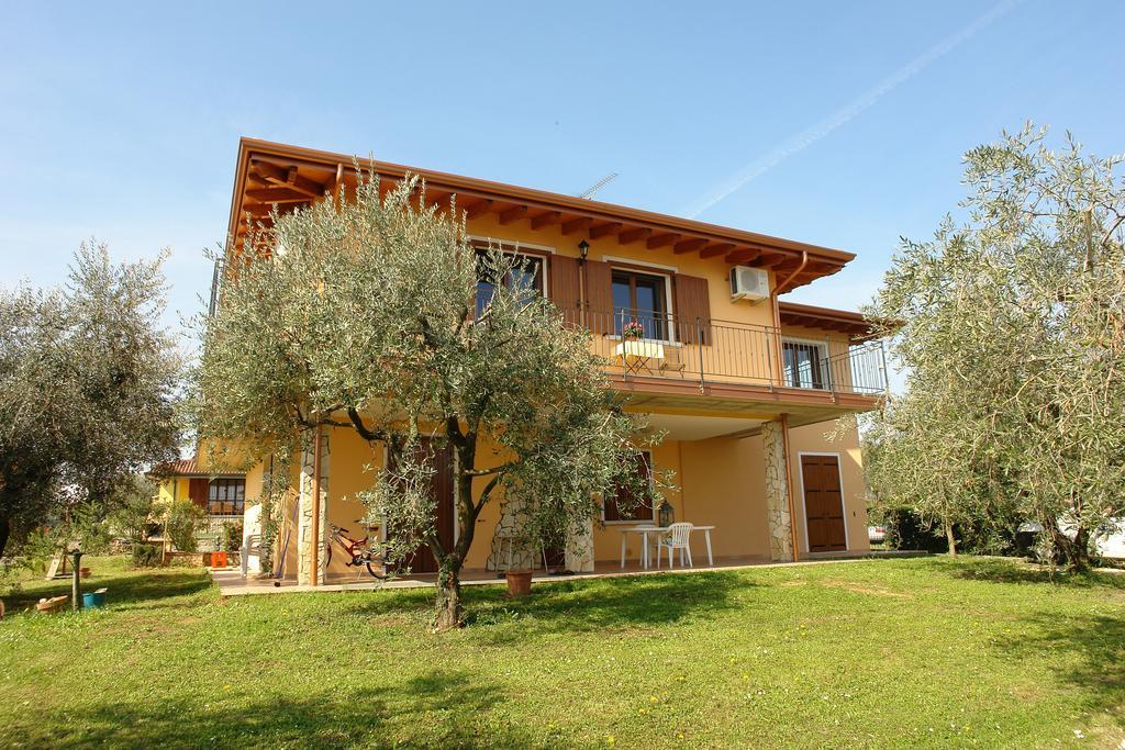 B&B Agli Ulivi Manerba del Garda Exterior photo